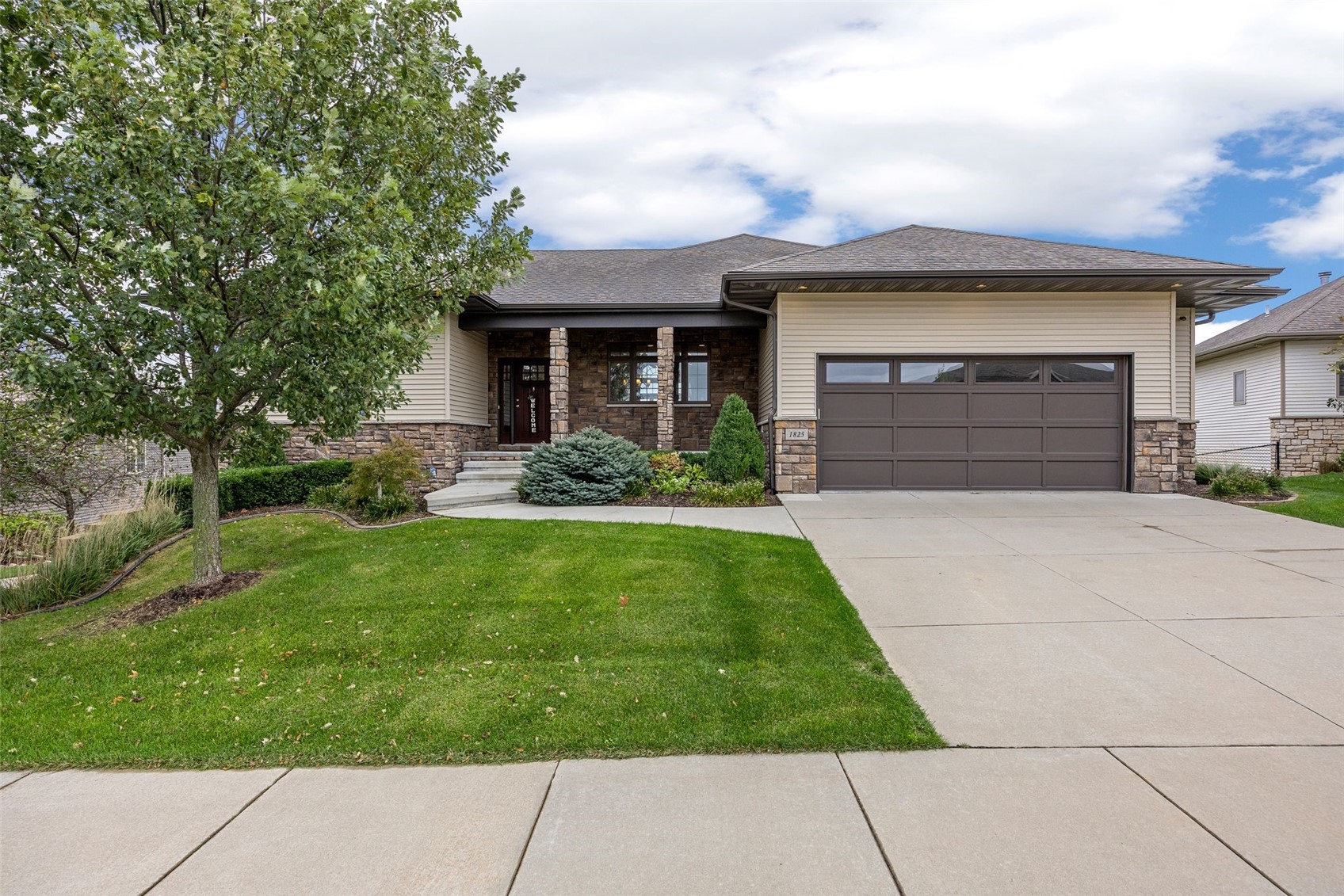 1825 Stone Creek Cir — photo