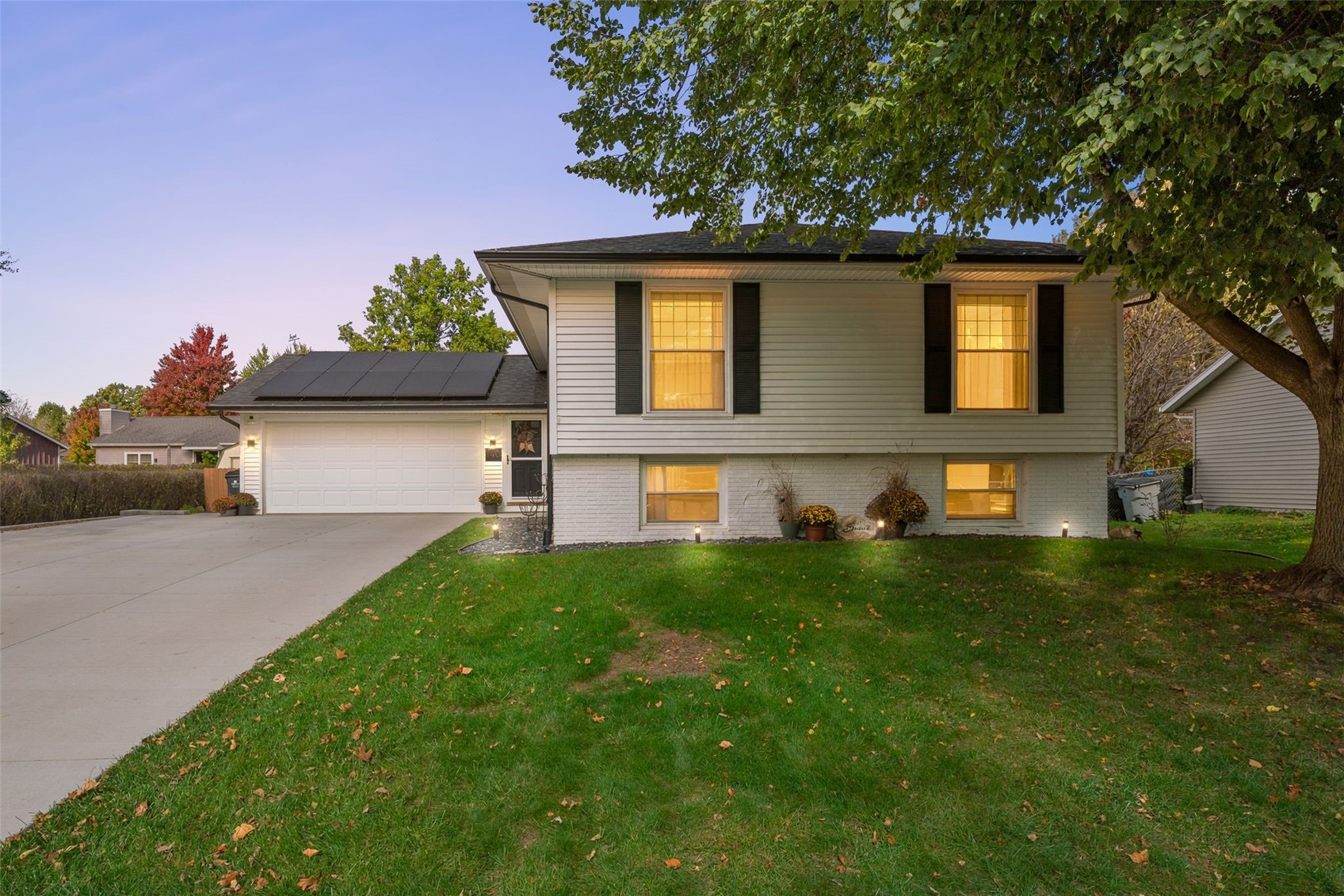 140 Carnaby Dr NE — photo