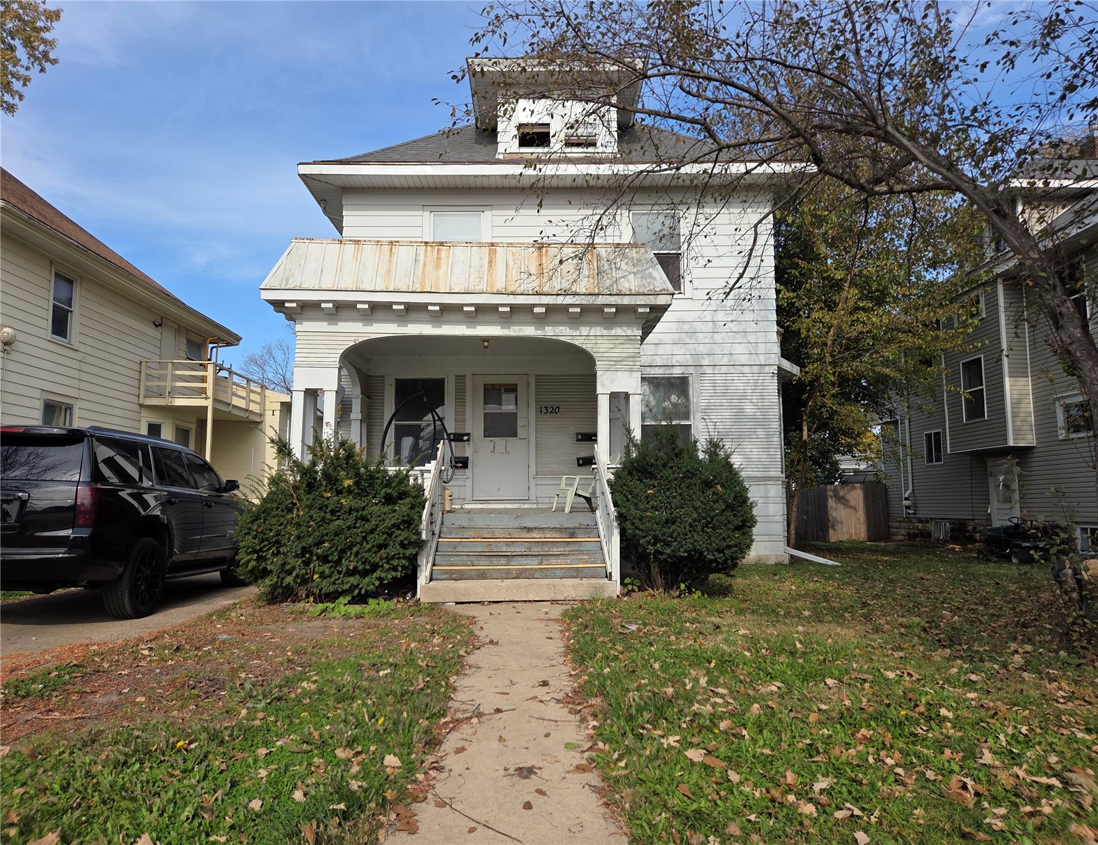 1320 1st Avenue NW — photo