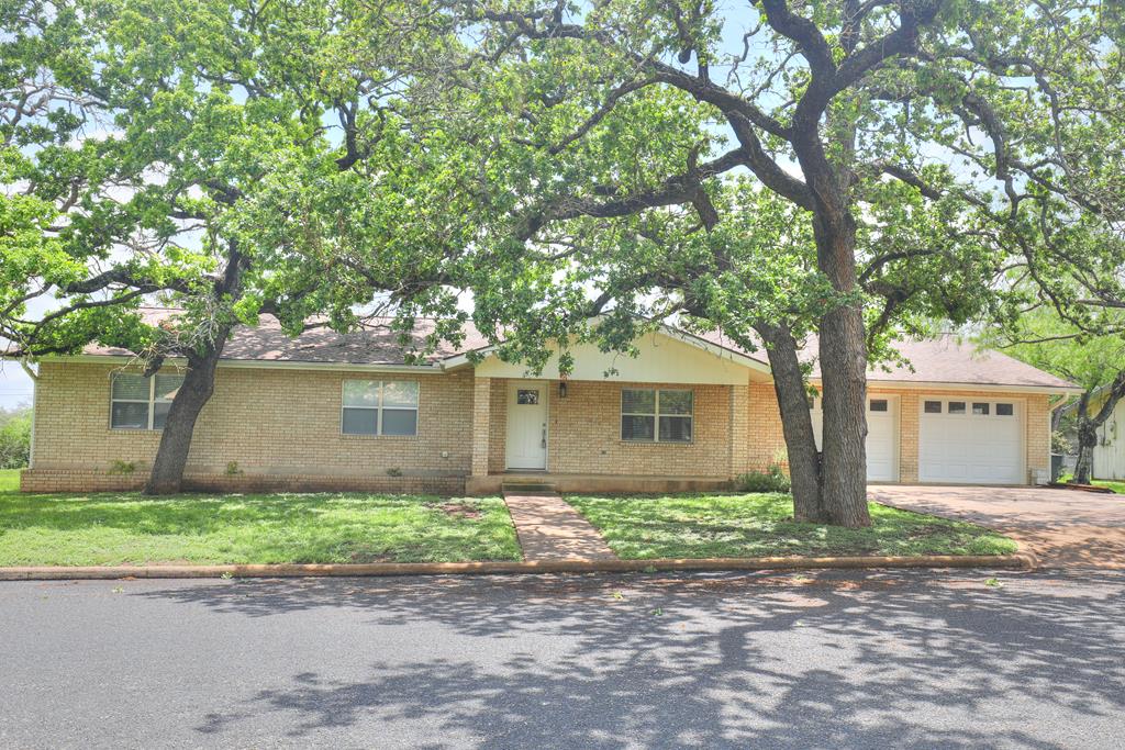 211 Forest Trail Dr — photo