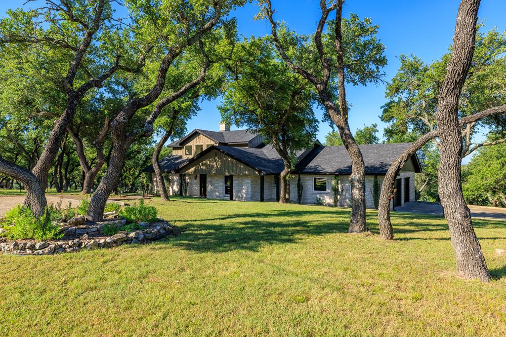 810 Country Creek Lane — photo