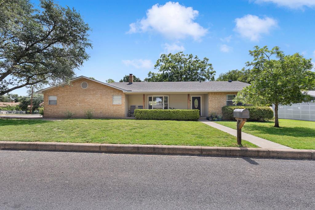 120 W Driftwood Dr — photo