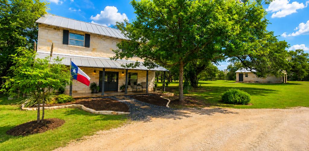 104 Fawn Court — photo