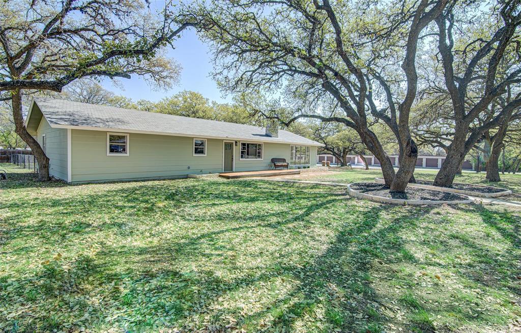 207 W Haley Rd — photo