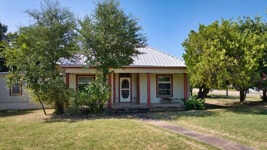 205 Austin St — photo