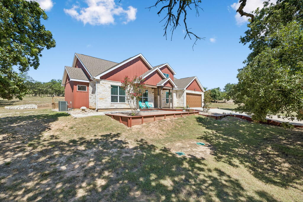1783 E Axis Circle, Fredericksburg, TX 78624 — photo 3
