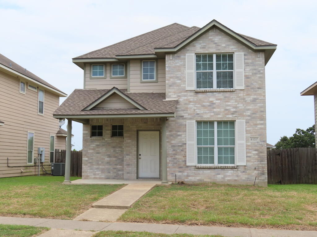 4107 McFarland Dr — photo