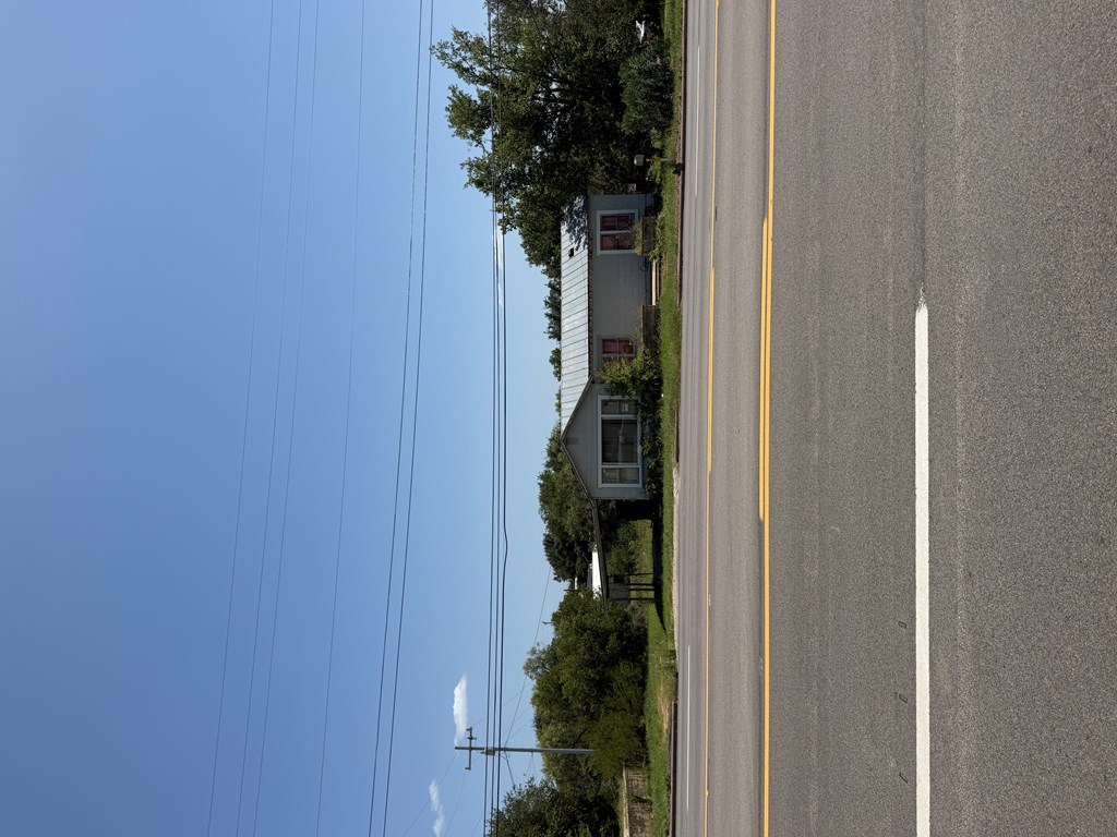 504 E Young St E Young St, Llano, TX 78643 — photo 2