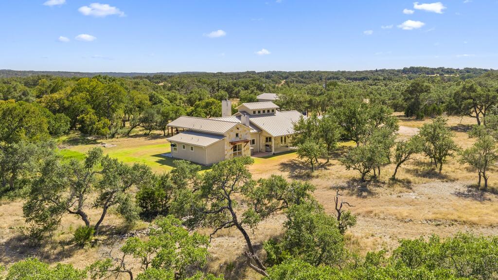 426 Preiss Ranch Road, Blanco TX 78606 — photo 2