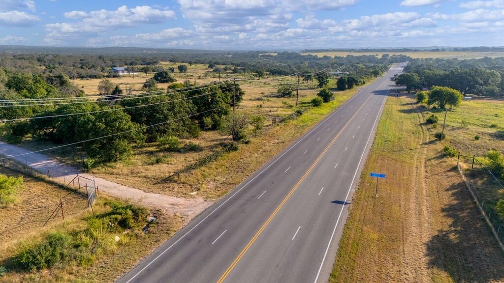 7994 W US Hwy 290 — photo