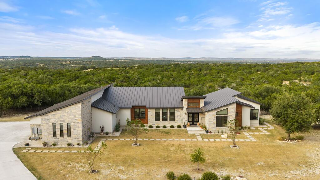 1306 Lipan Apache Run, Blanco, TX 78606 — photo 3