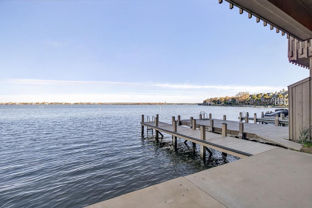 104 Island Dr #J — photo