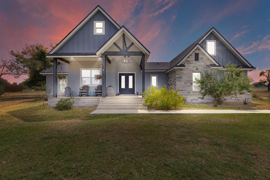 803 Comanche Ridge — photo