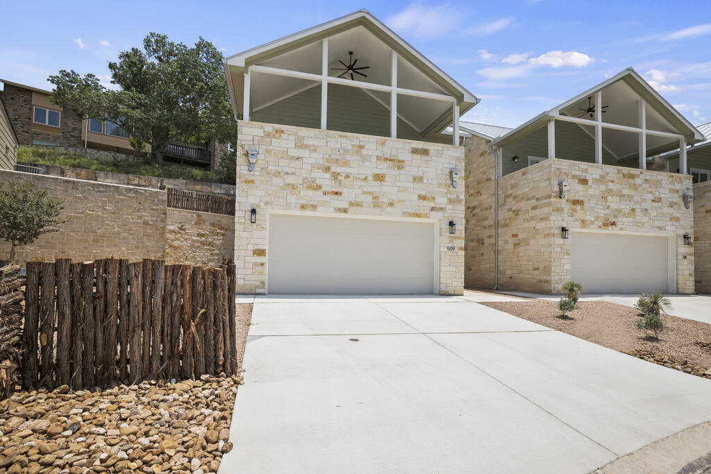 509 Winding Way — photo