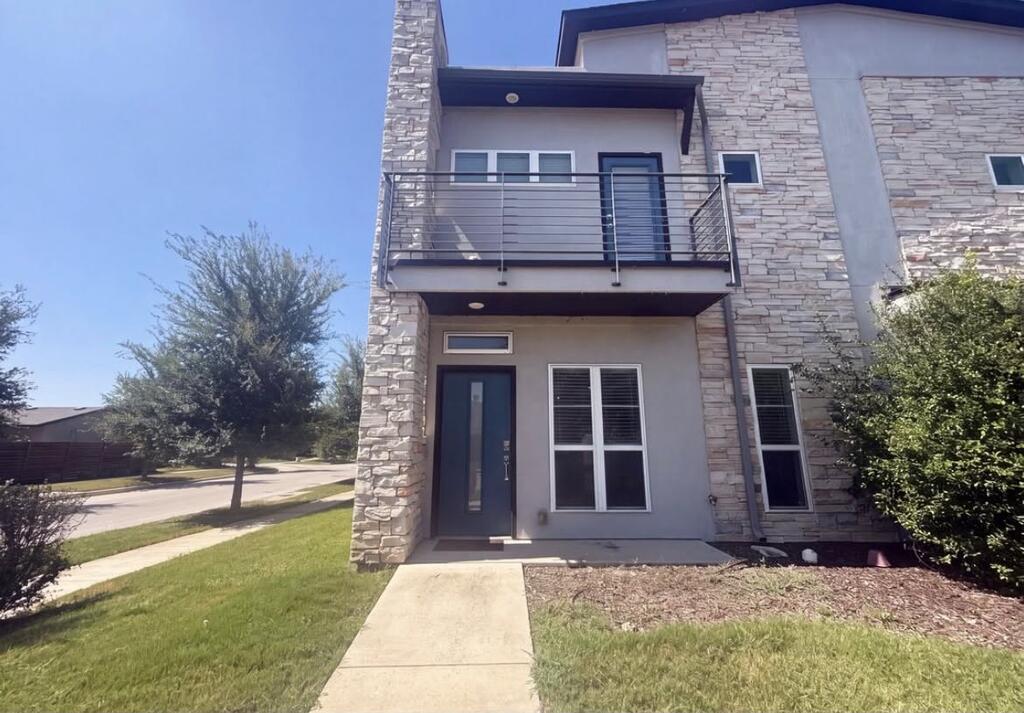 5713A Charles Rd — photo