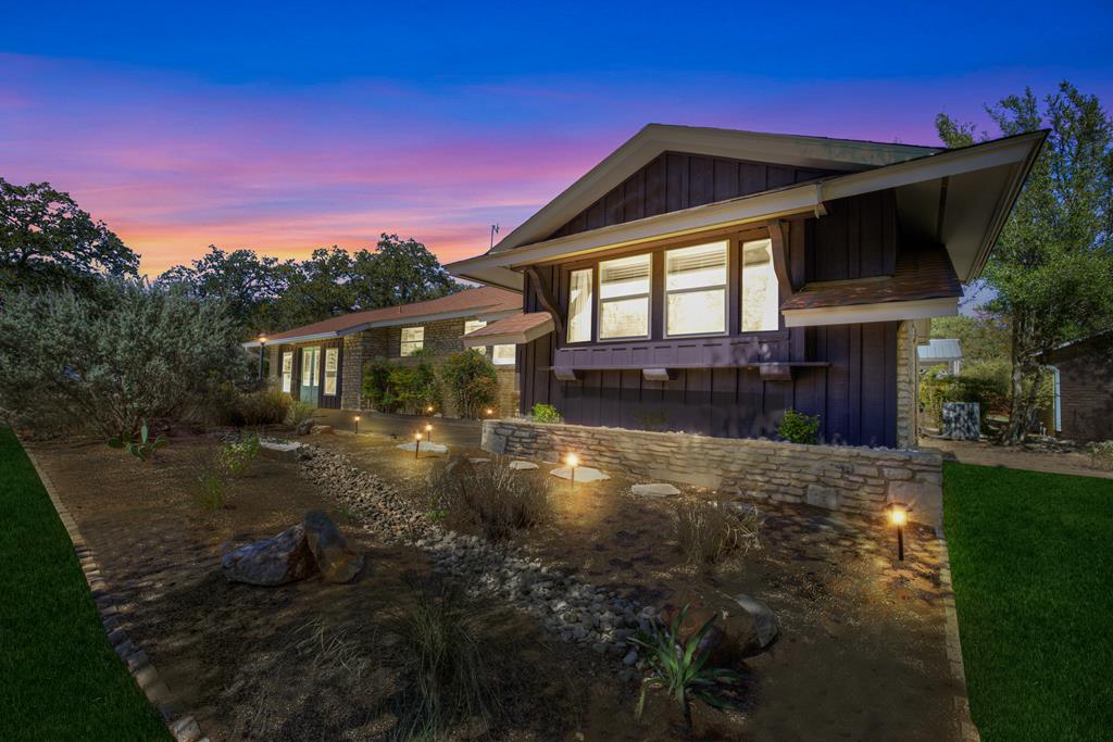 113 Weitz Road, Fredericksburg, TX 78624