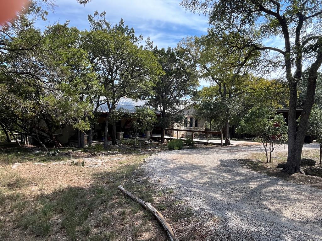 412 Field Road, Fischer, TX 78623