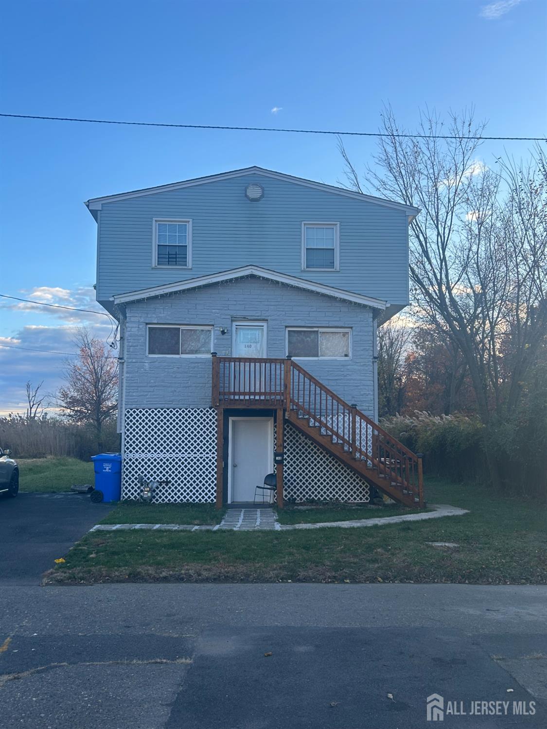 140 S Robert Street — photo