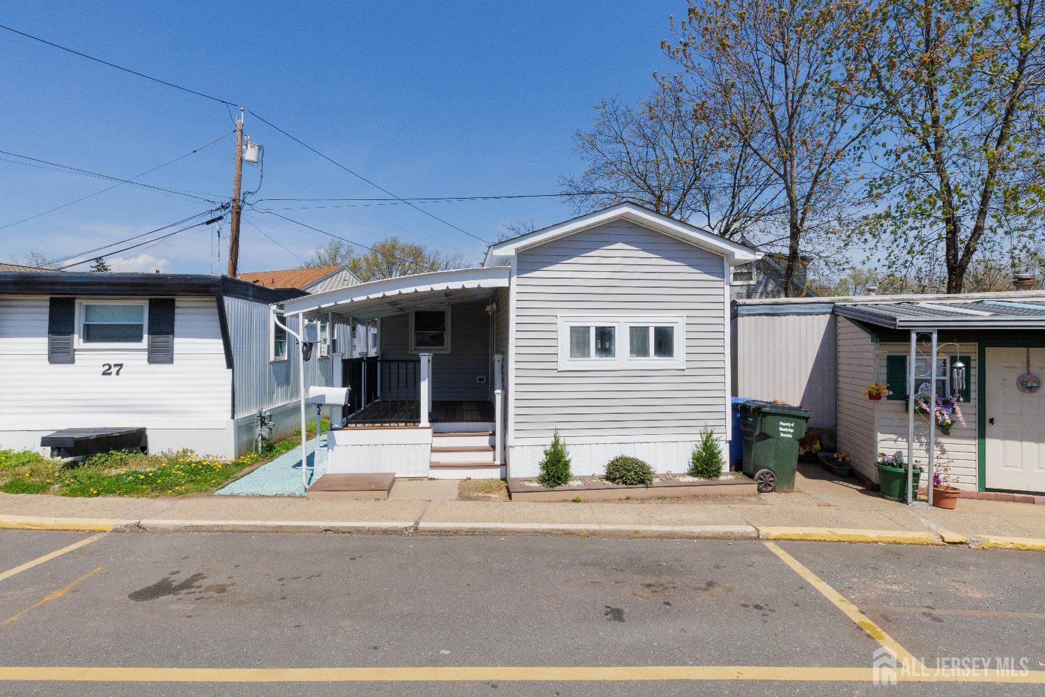 29 Freddie Avenue — photo