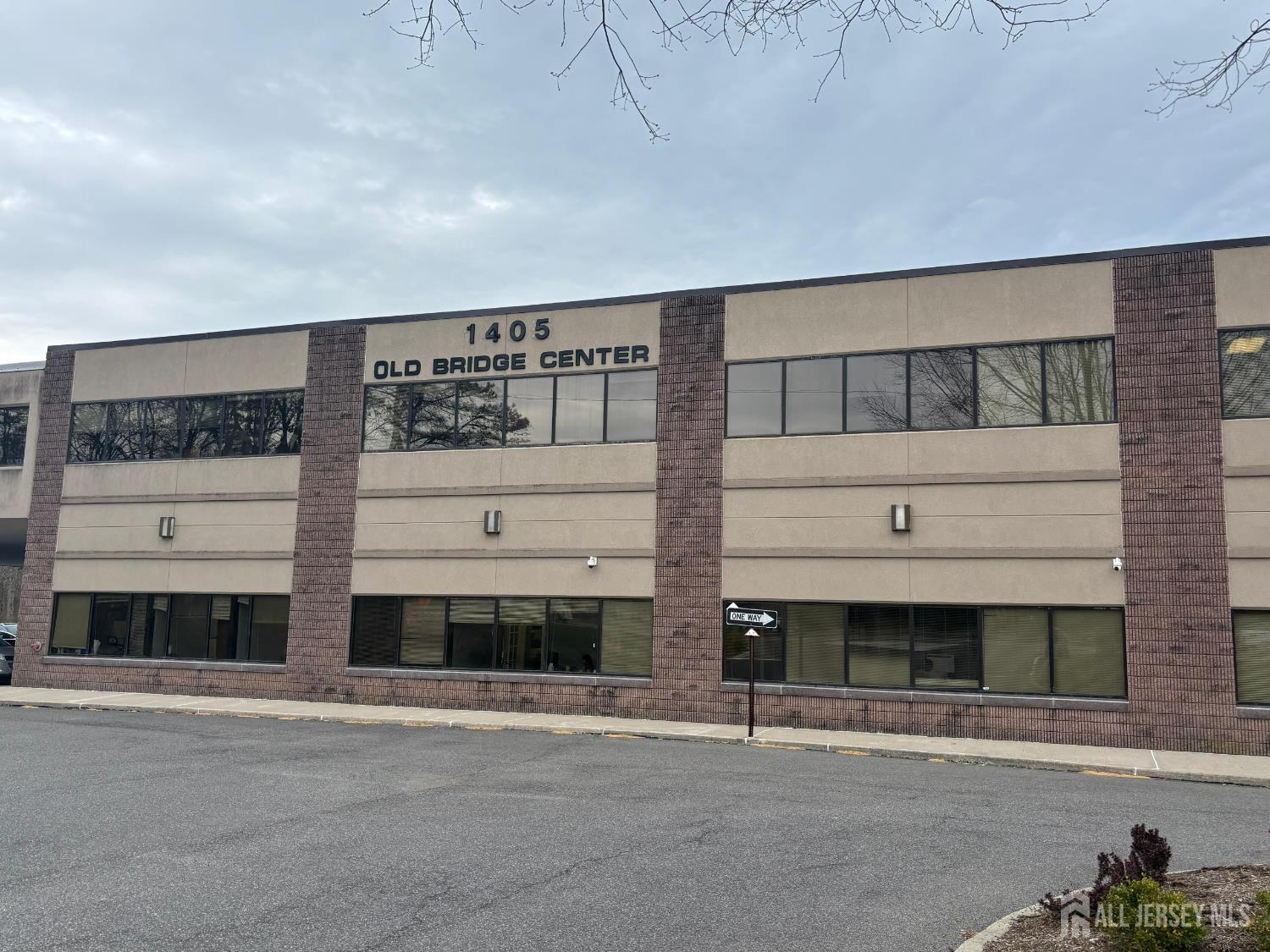 1405 State Route 18 — photo
