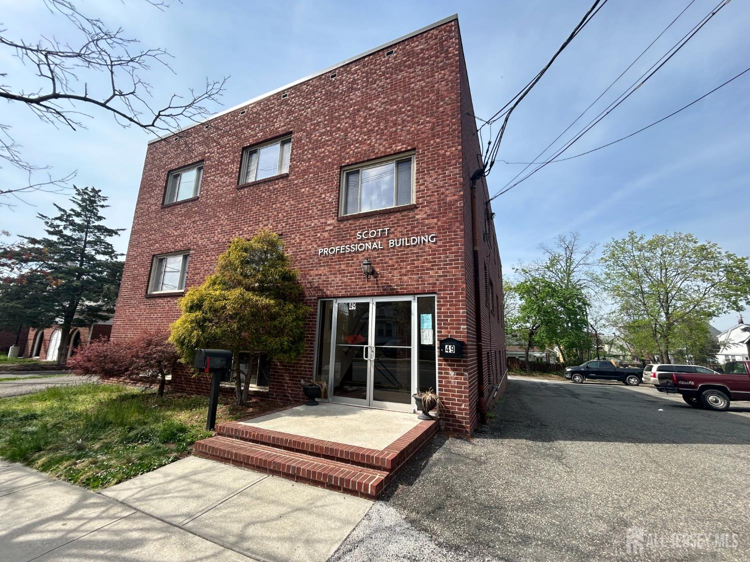 49 Woodbridge Avenue — photo