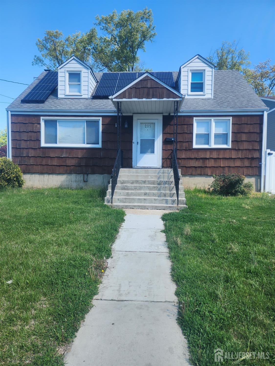 215 Summit Avenue — photo