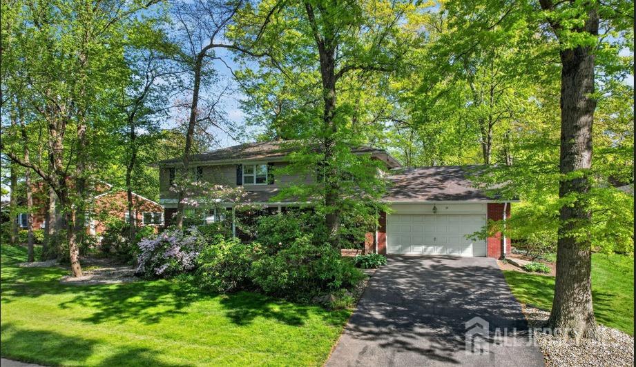39 Independence Drive — photo