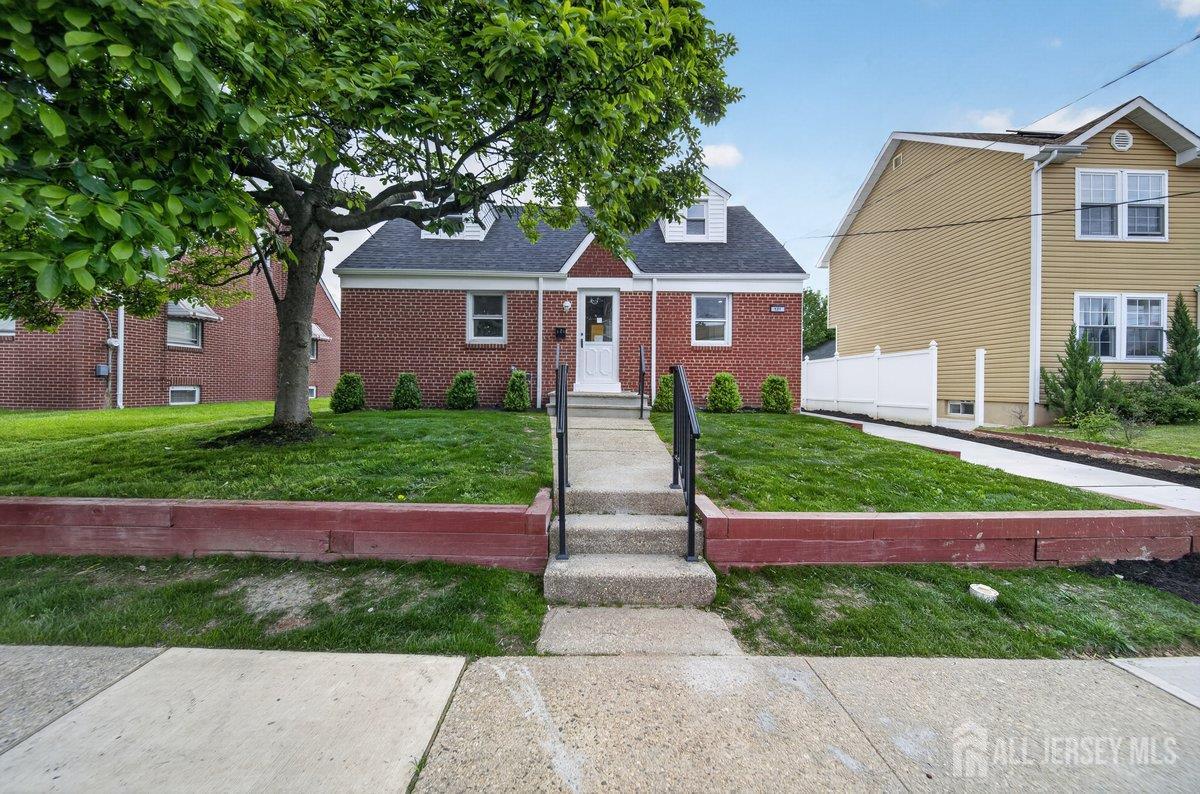 121 Dorothy Street — photo