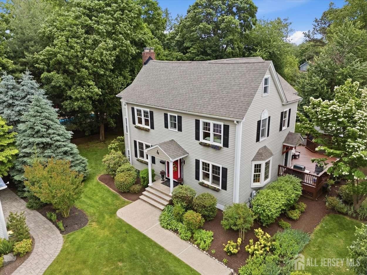 4 Honey Court — photo
