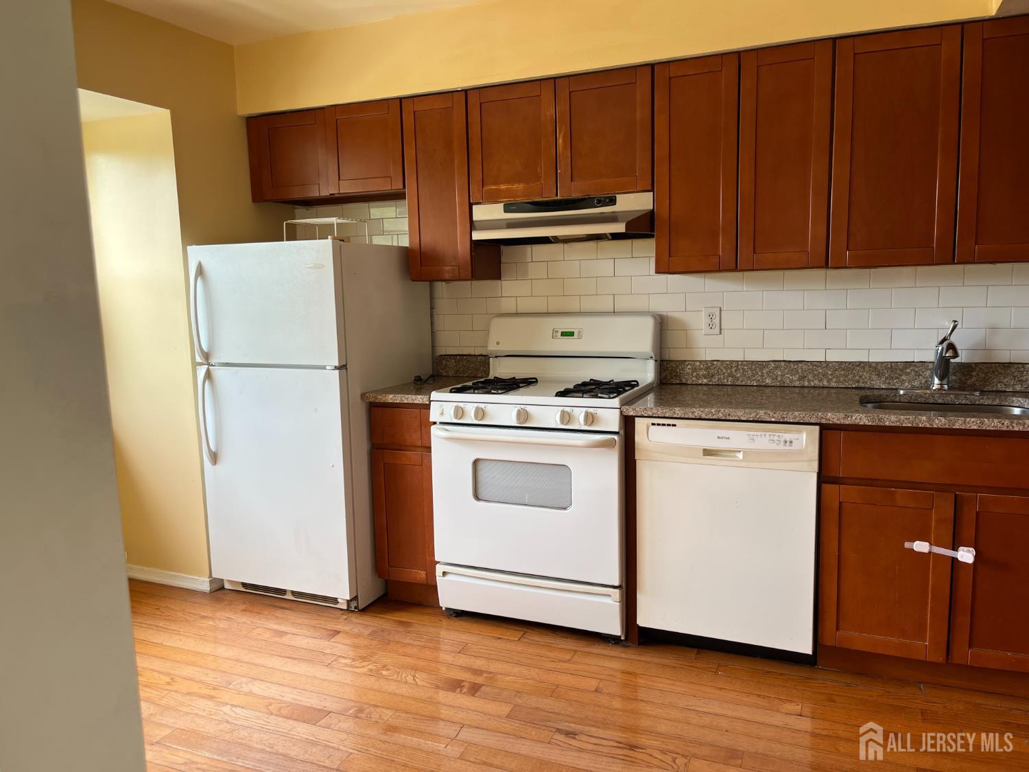 1941 Raspberry Court, Edison, NJ 08817 — photo 2