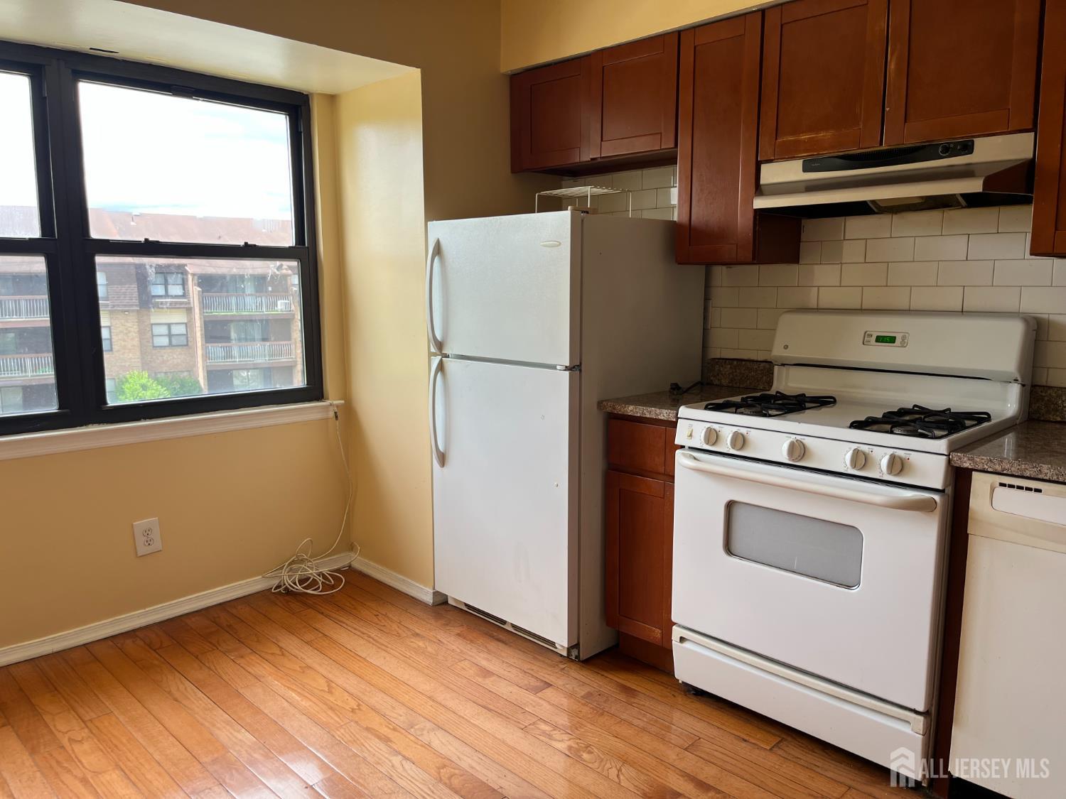 1941 Raspberry Court, Edison, NJ 08817 — photo 3