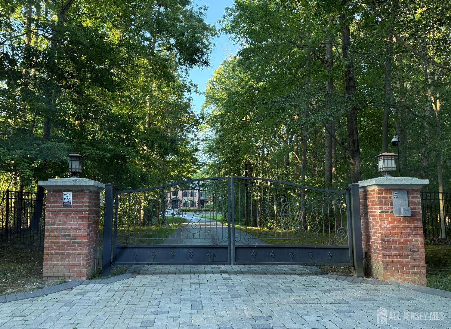 5 Northwind Court — photo