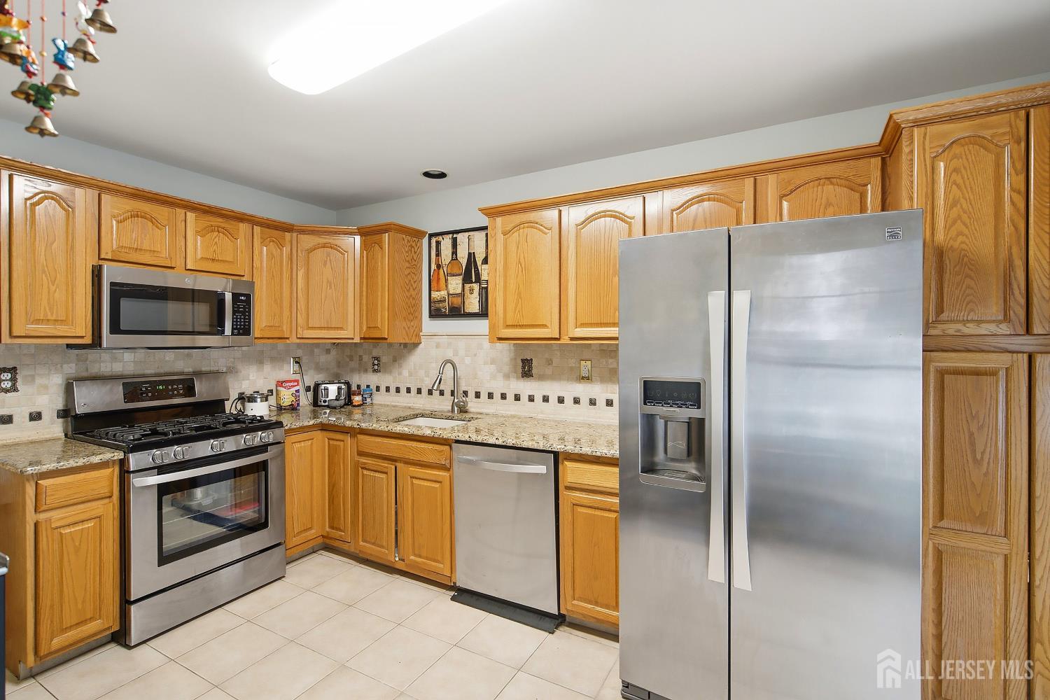 10 Burr Court — photo