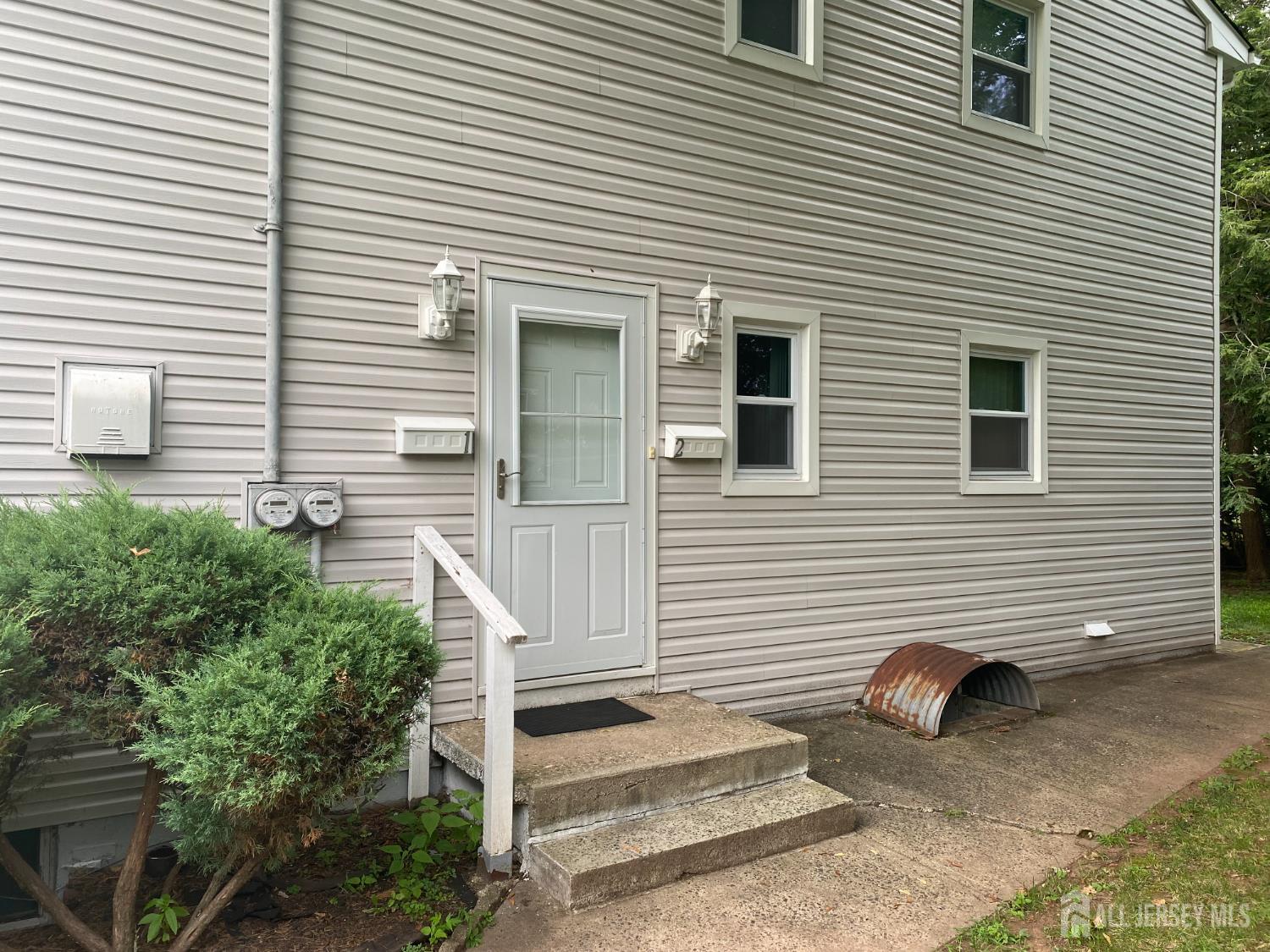 123 Highland Avenue — photo