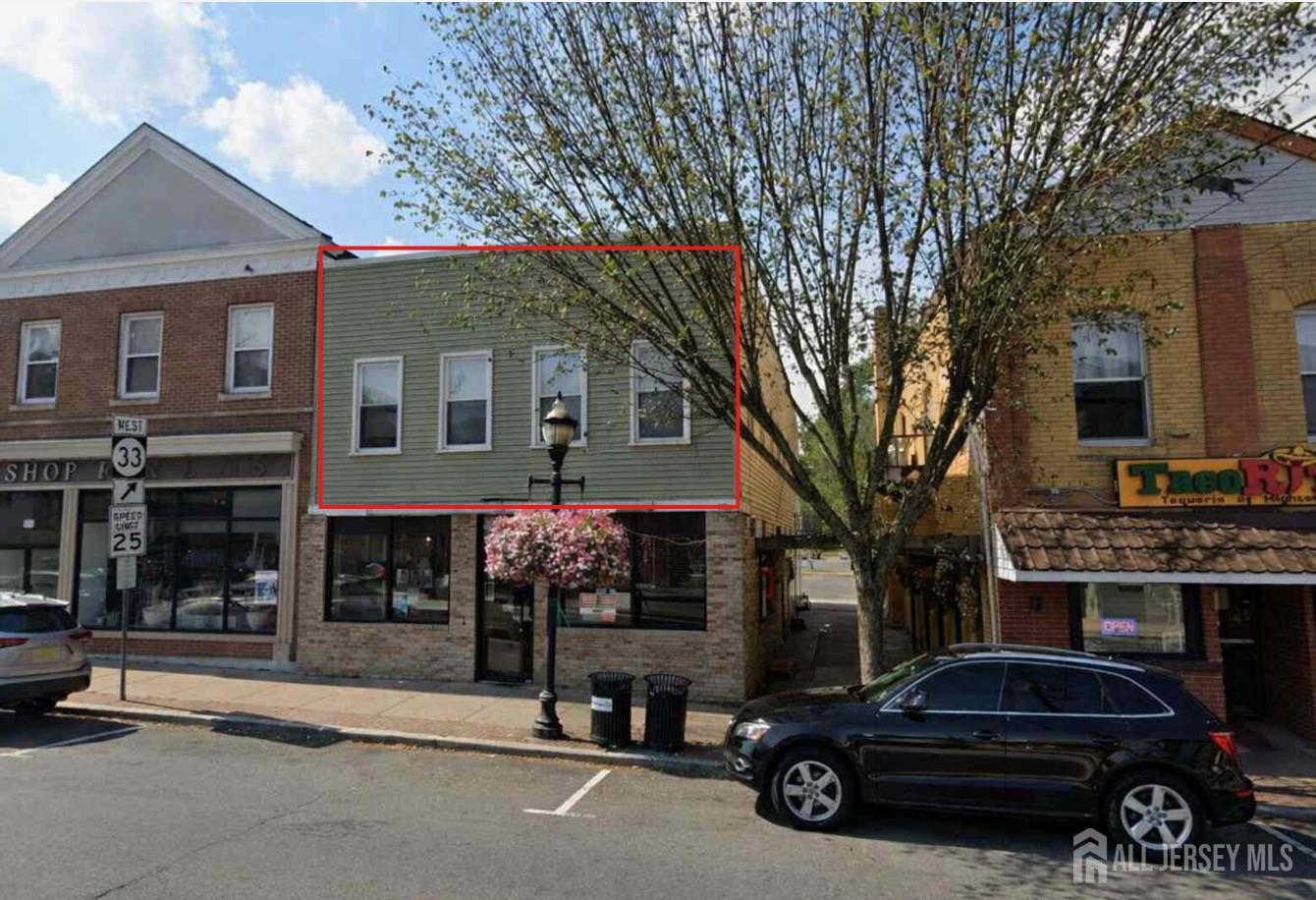 112 Main Street — photo