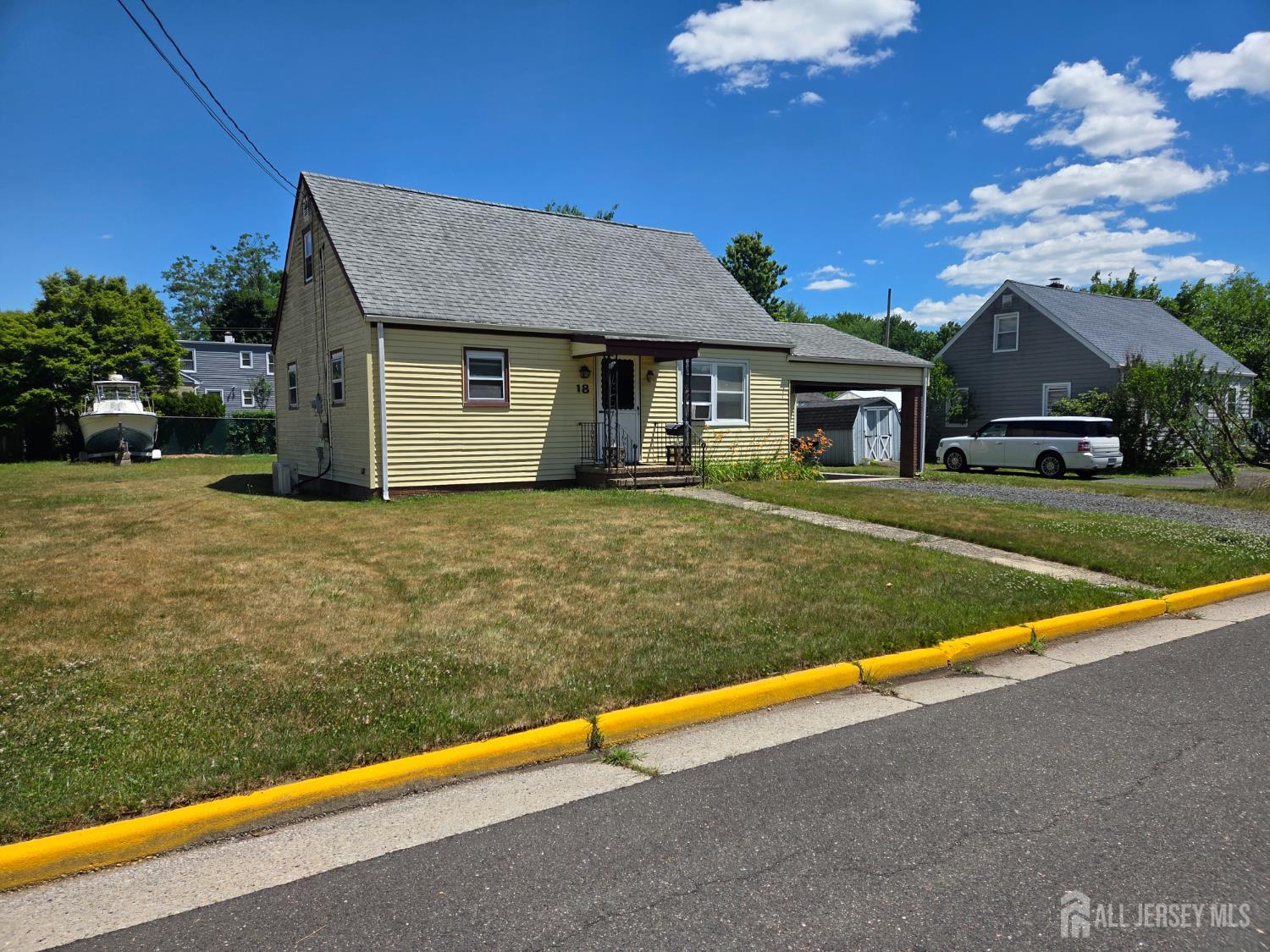 18 Victory Drive — photo