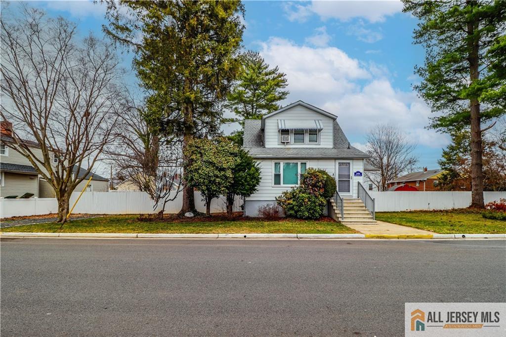 15 Riverview Avenue — photo