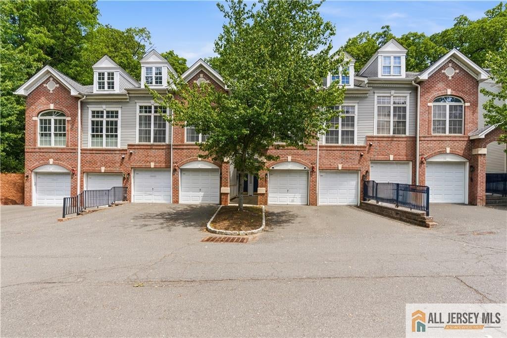 605 Donato Circle — photo