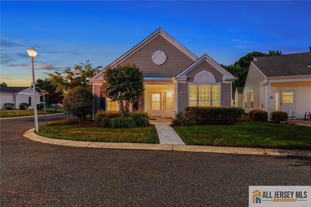 527 Harrier Drive 527 — photo