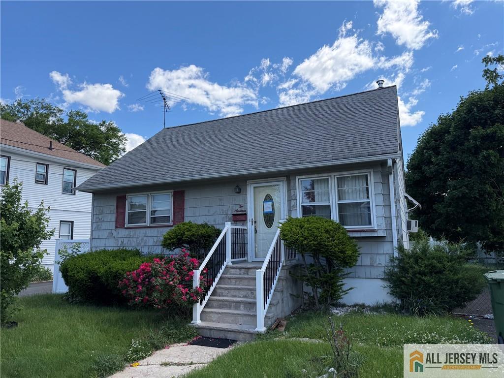 219 Victory Street — photo