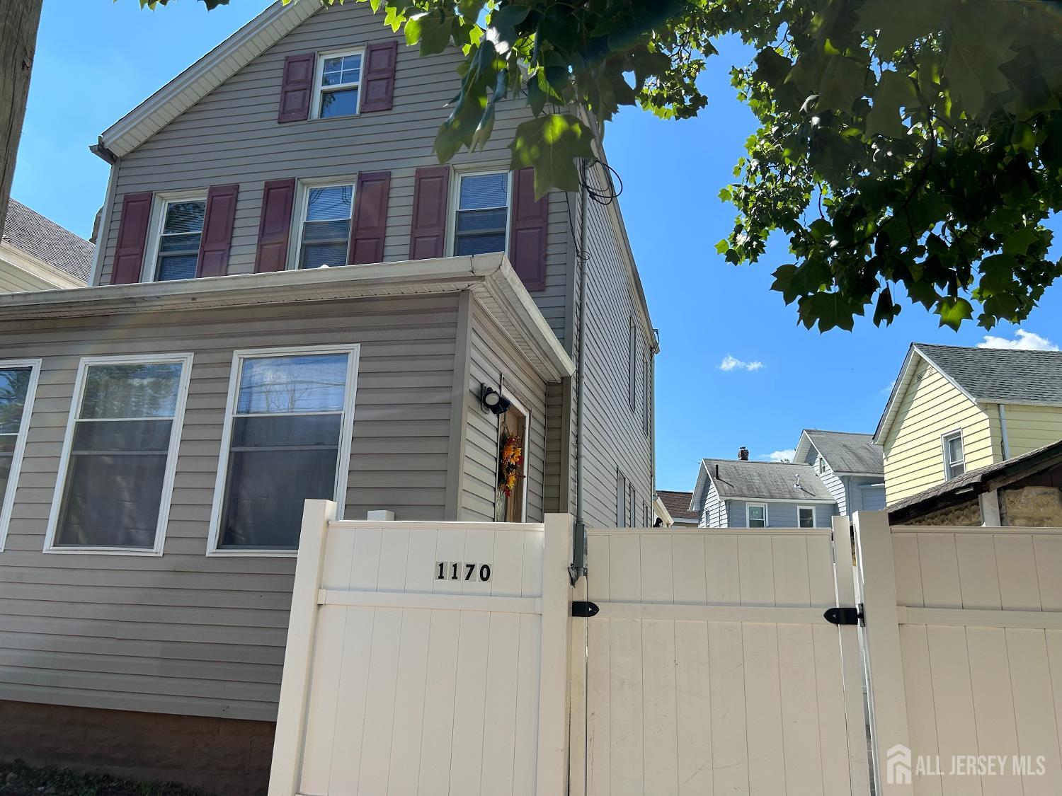 1170 Broad Street — photo
