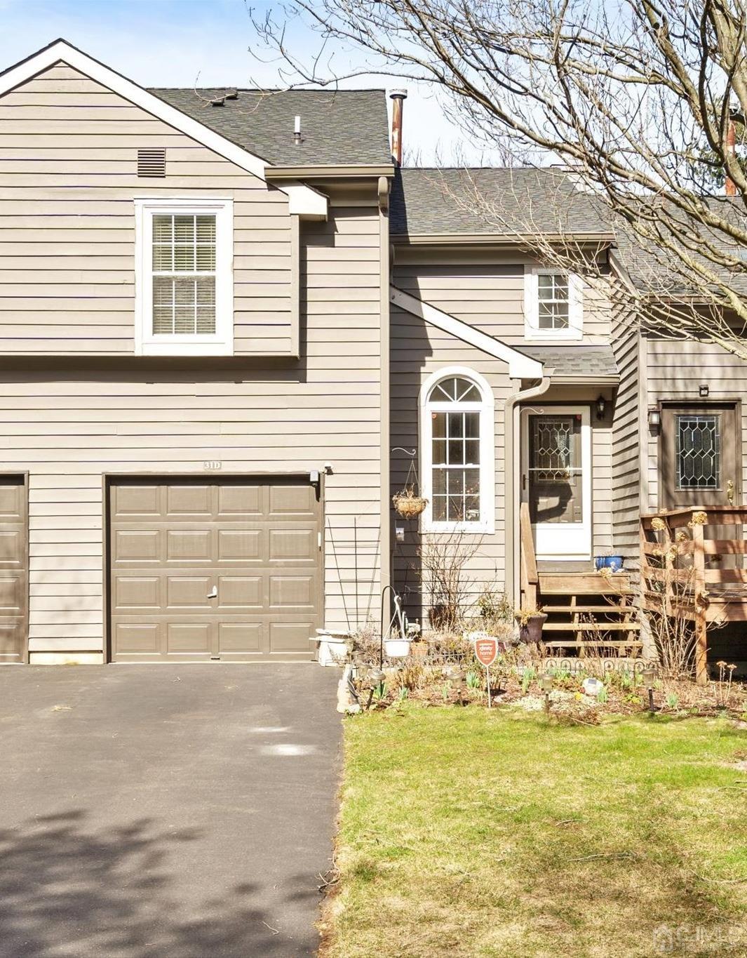 31-D Chicopee Drive — photo