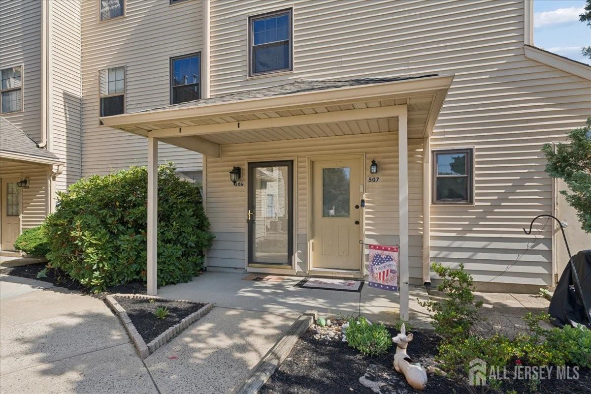 506 Violet Lane 506 — photo