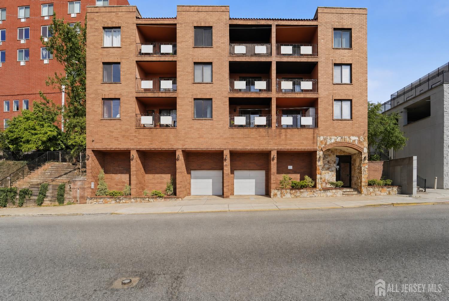 1906 Paterson Plank Road #3D — photo