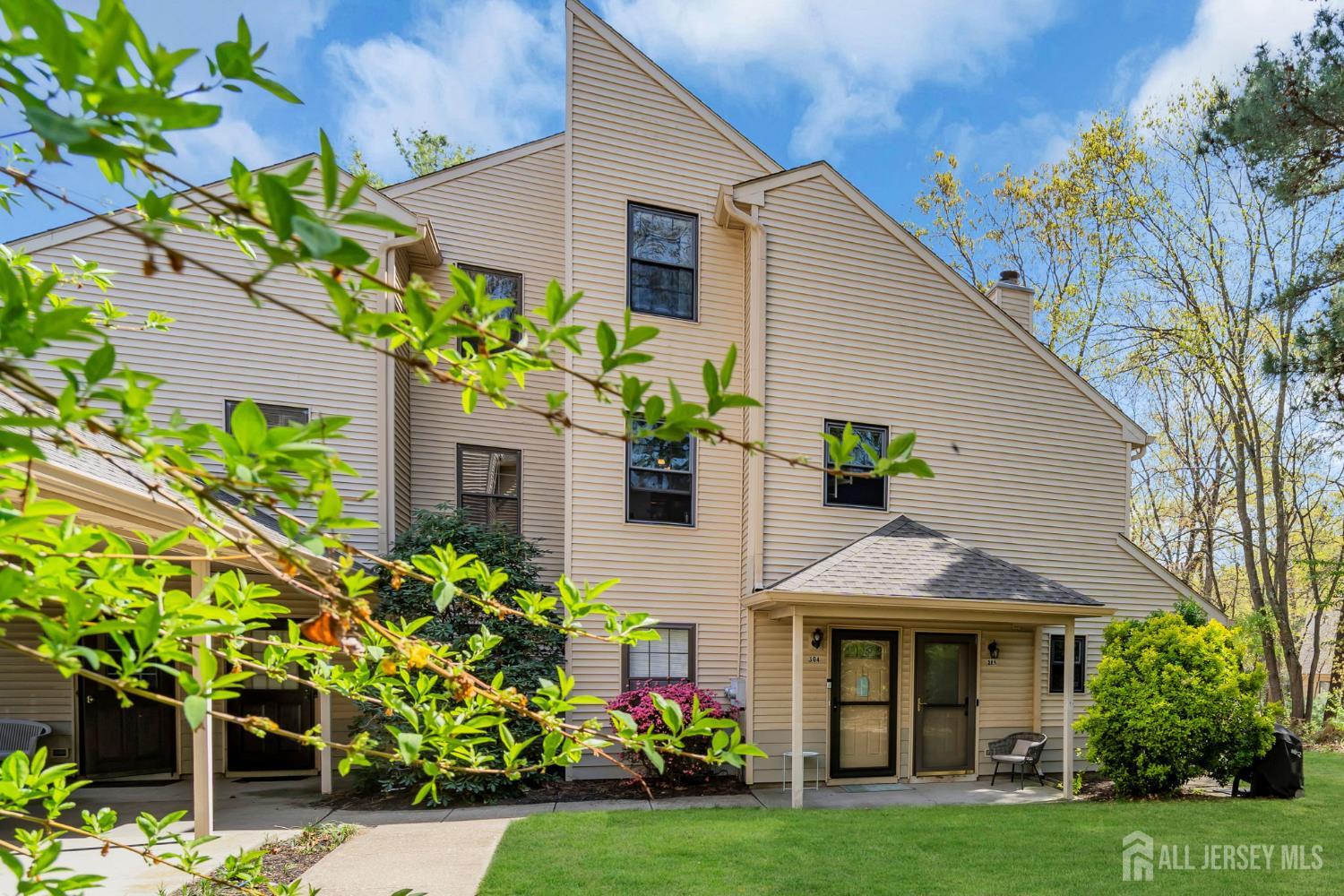 305 Owls Nest Court — photo