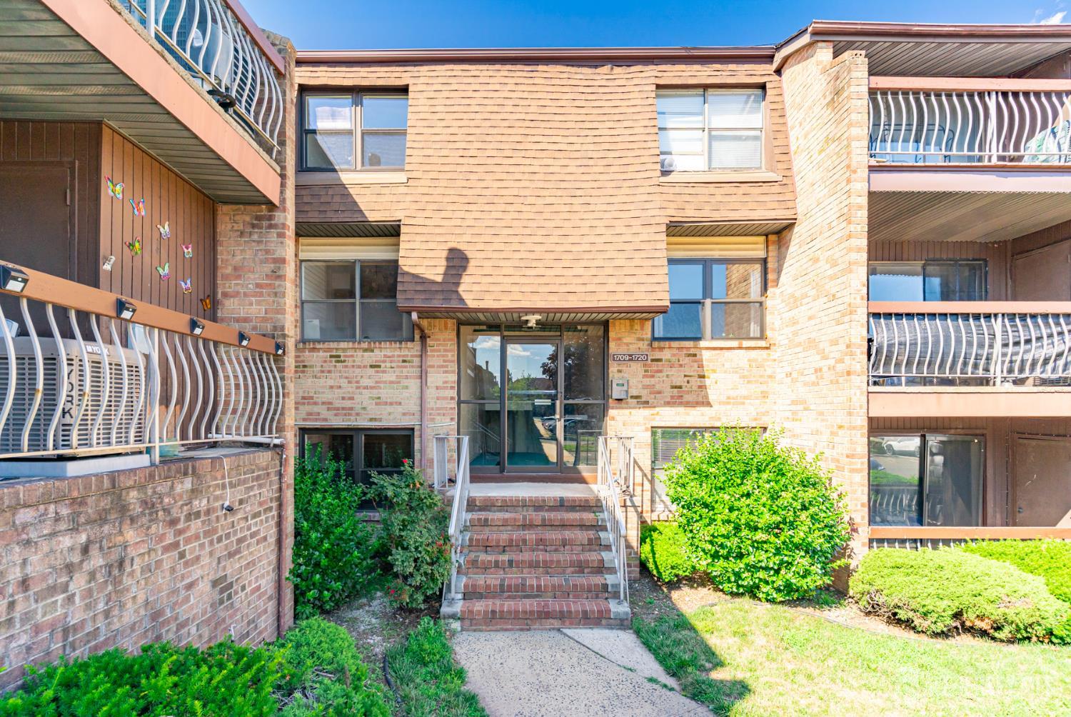 1719 Raspberry Court 1719 — photo