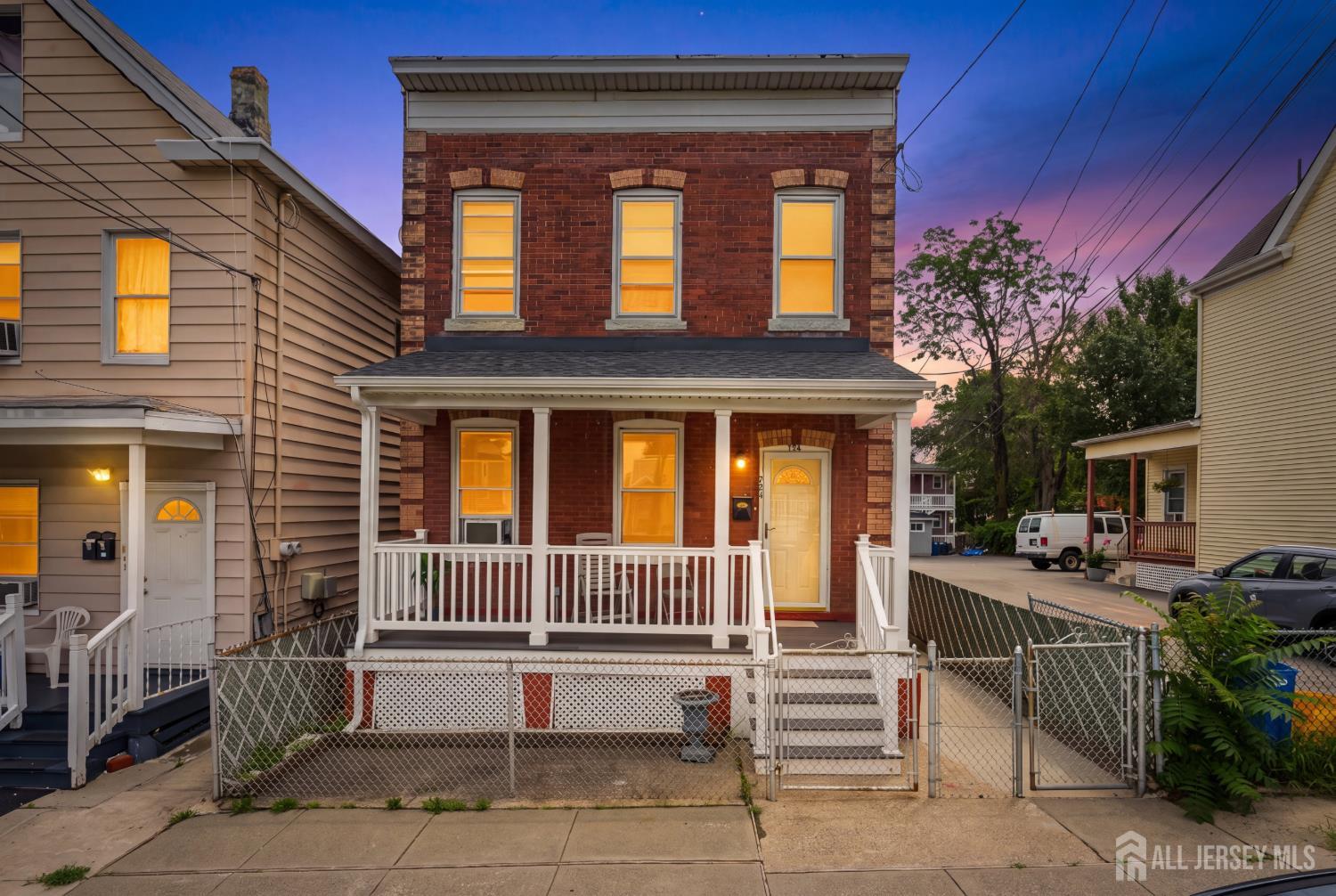 724 Charles Street — photo