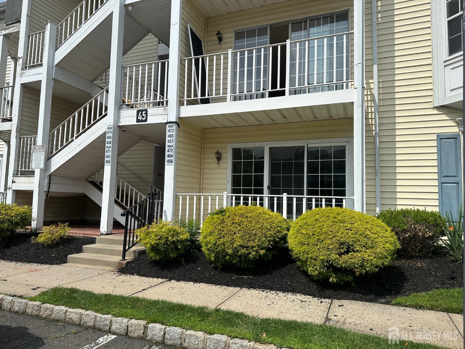 457 Northam Drive 457 — photo