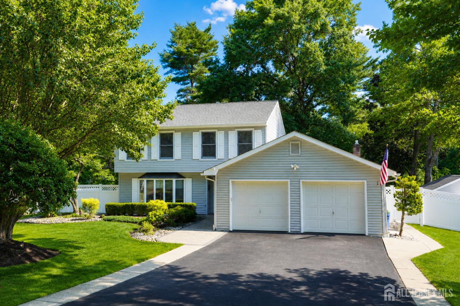 101 Fawn Drive — photo