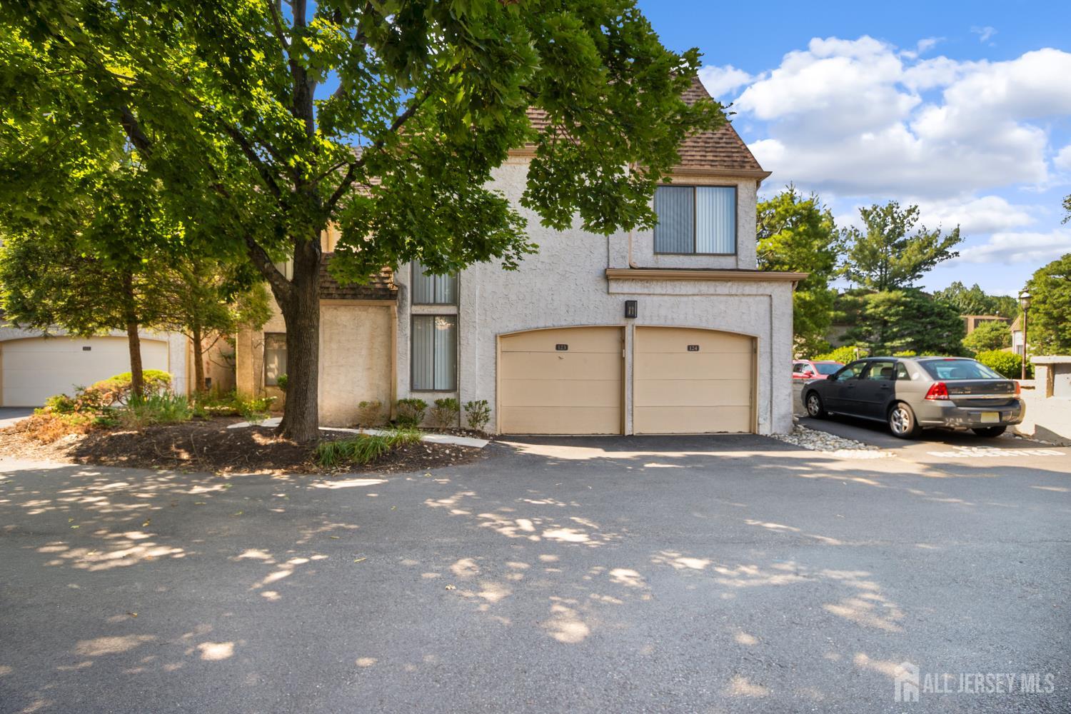 124 Park Gate Drive — photo